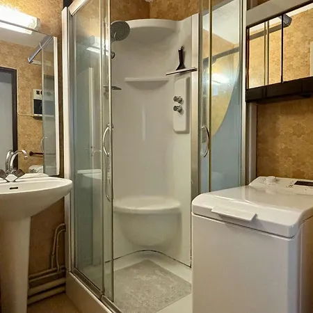 Deux Pieces Sur Ar070-005 Apartment